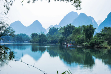 思念、想念、怀念、惦念如何区别？