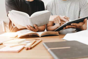 思念、想念、怀念、惦念如何区别？