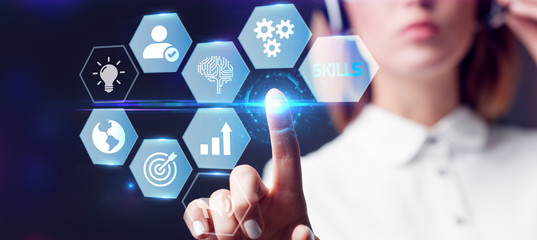 思念、想念、怀念、惦念如何区别？